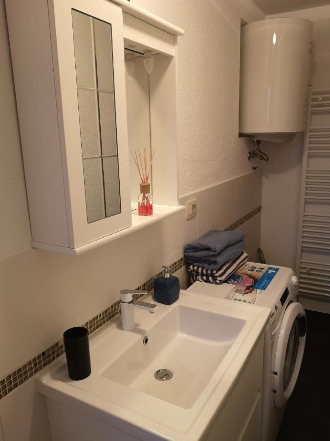 Apartmani Manda Омишаль Экстерьер фото